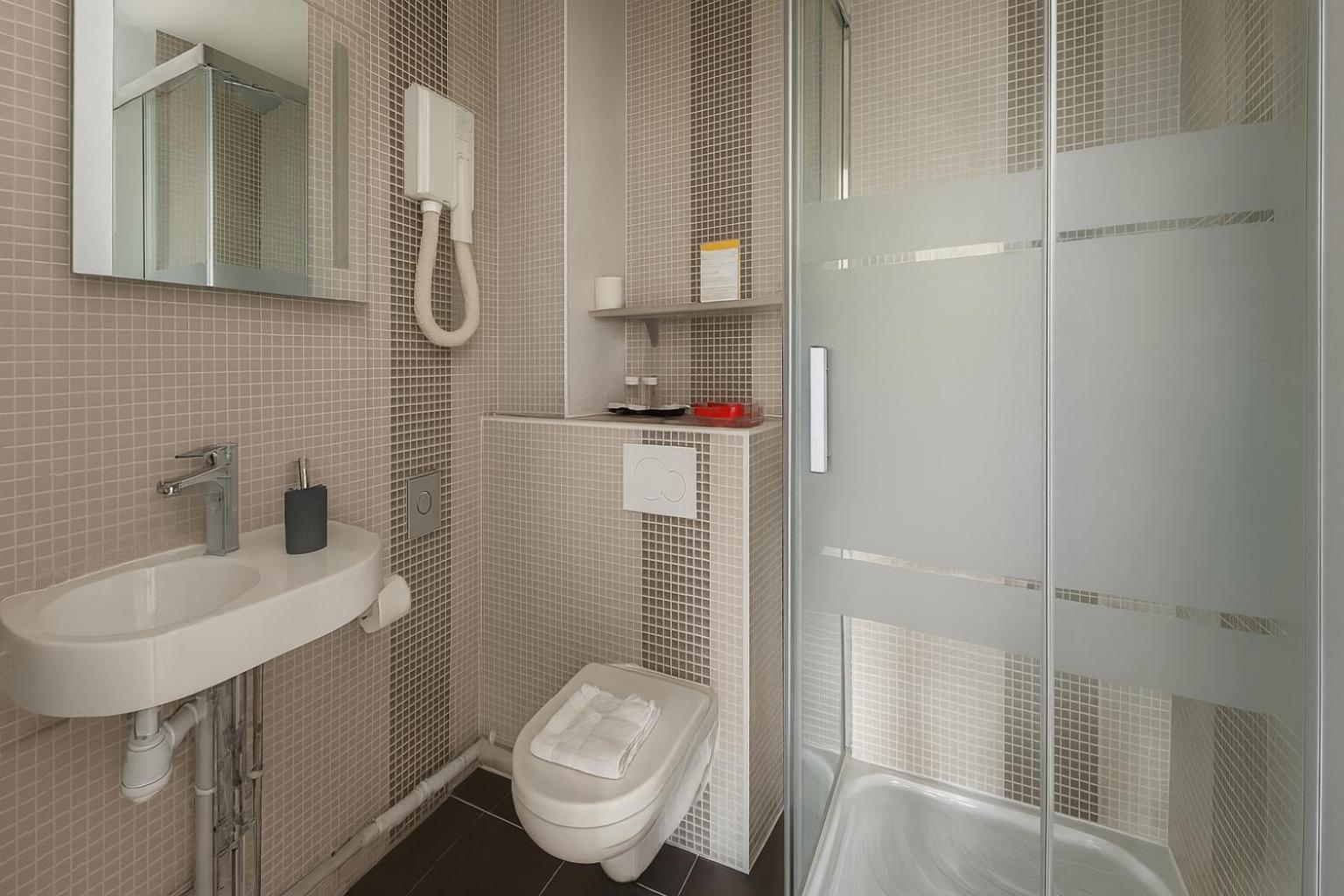 Family Suite Kitchenette